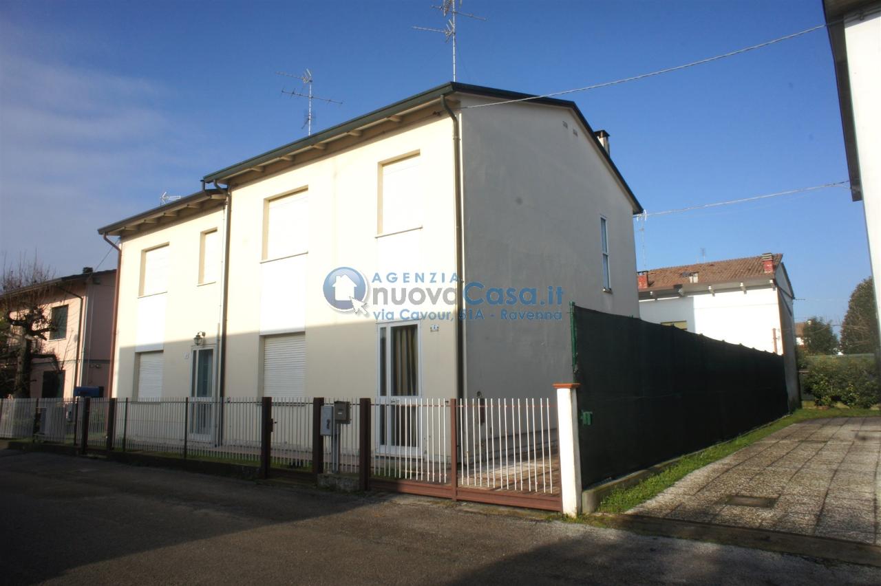 negozio in vendita a Bagnacavallo
