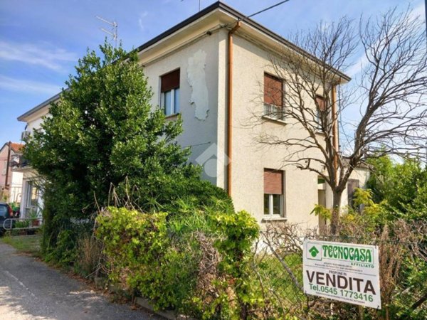 casa indipendente in vendita a Bagnacavallo in zona Glorie