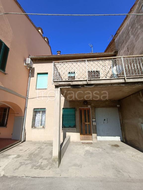casa indipendente in vendita a Bagnacavallo