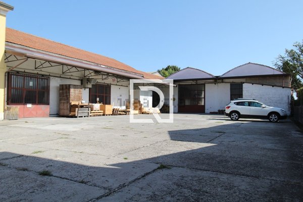 capannone in vendita a Bagnacavallo in zona Villanova