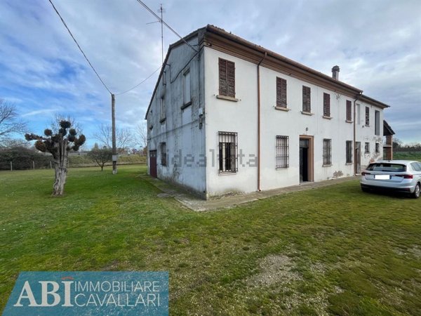 casa indipendente in vendita a Bagnacavallo