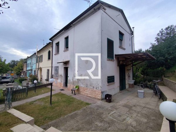 casa indipendente in vendita a Bagnacavallo in zona Villanova