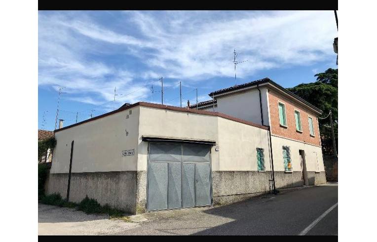 casa indipendente in vendita a Bagnacavallo