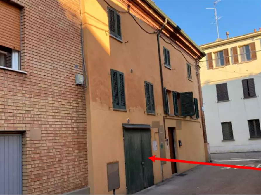 negozio in vendita a Bagnacavallo