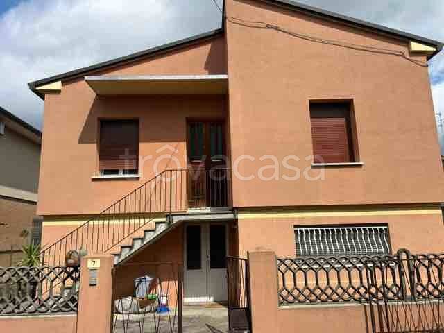 casa indipendente in vendita a Bagnacavallo