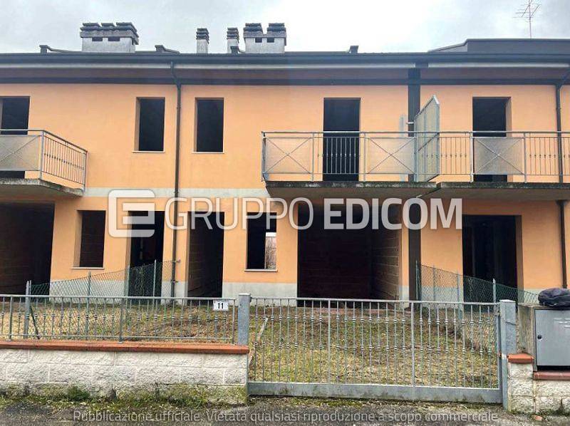 appartamento in vendita a Bagnacavallo in zona Glorie