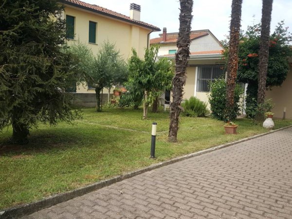 appartamento in vendita a Bagnacavallo in zona Masiera