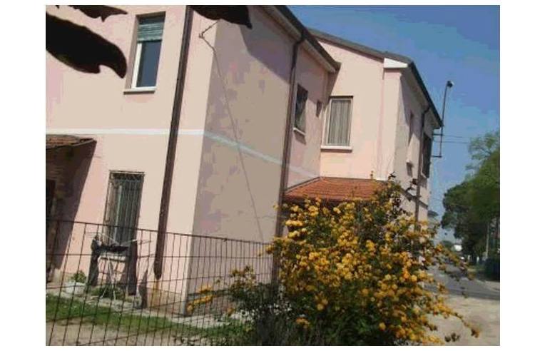 casa indipendente in vendita a Bagnacavallo