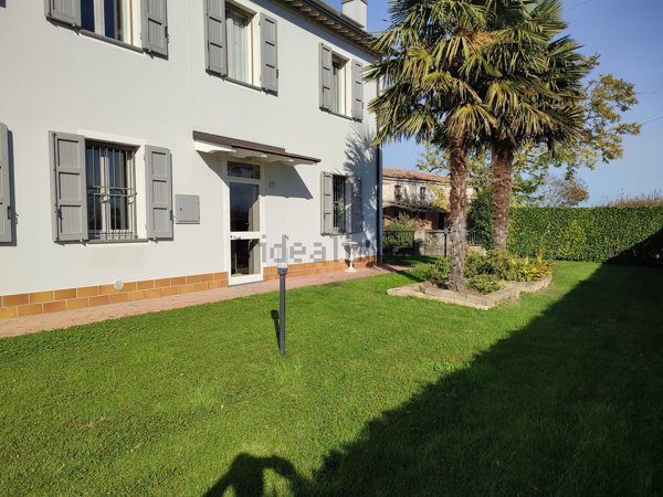 casa indipendente in vendita a Bagnacavallo