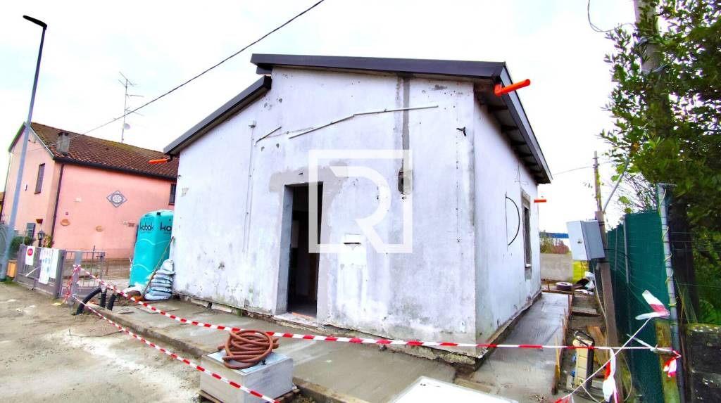 casa indipendente in vendita a Bagnacavallo