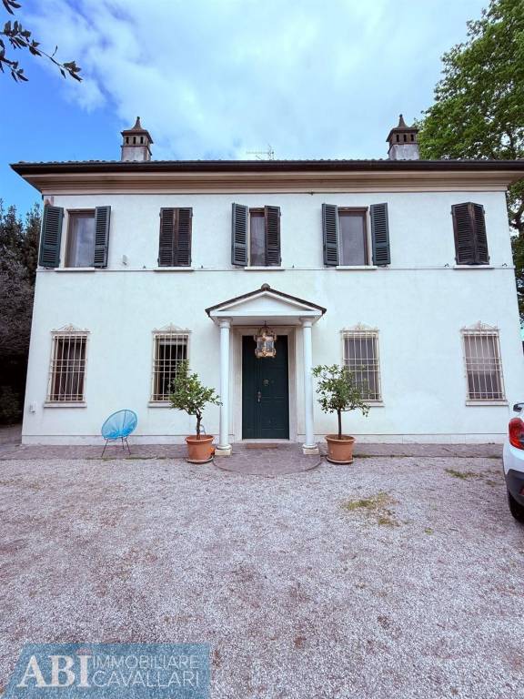 casa indipendente in vendita a Bagnacavallo