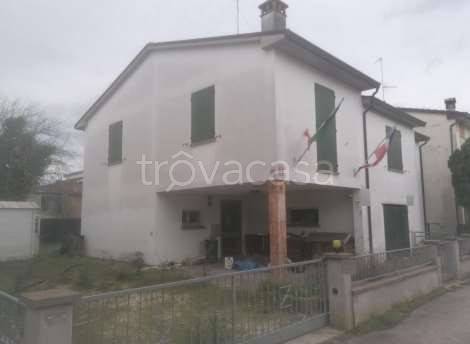 casa indipendente in vendita a Bagnacavallo