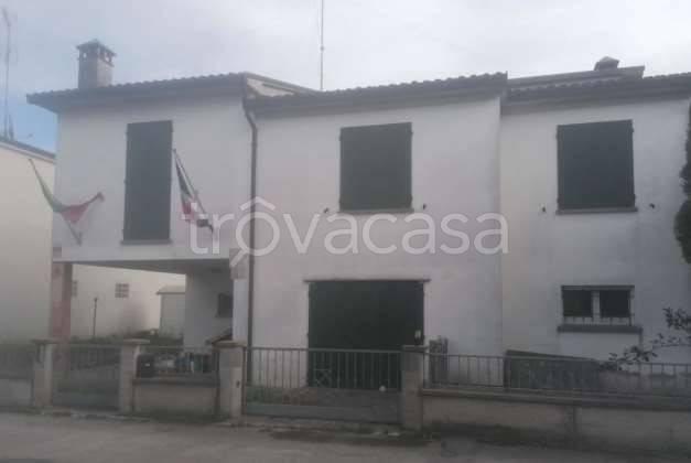 casa indipendente in vendita a Bagnacavallo