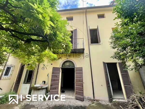 casa indipendente in vendita a Bagnacavallo