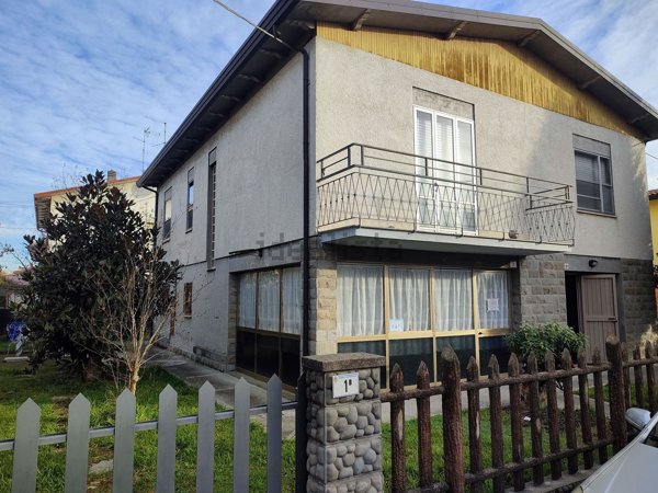 casa indipendente in vendita a Bagnacavallo