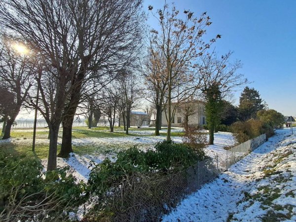 casa indipendente in vendita a Bagnacavallo in zona Rossetta