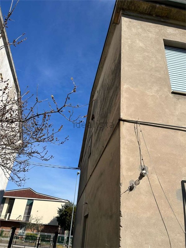 casa indipendente in vendita a Bagnacavallo