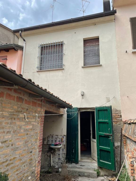 casa indipendente in vendita a Bagnacavallo