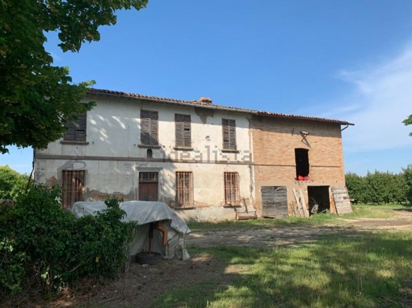 casa indipendente in vendita a Bagnacavallo
