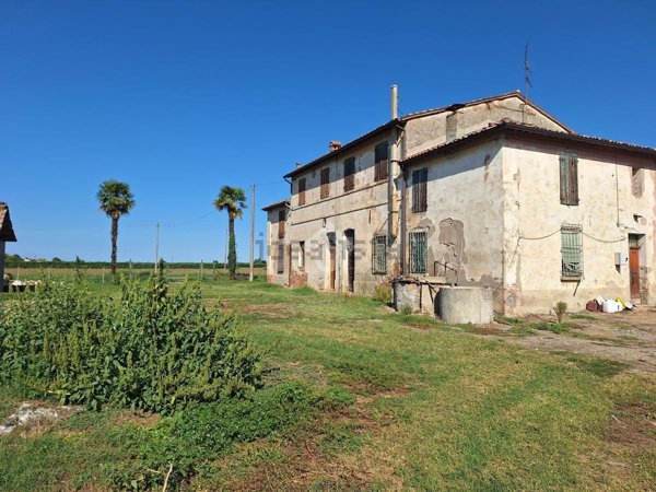 casale in vendita a Bagnacavallo
