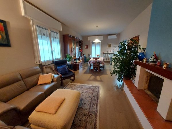 casa indipendente in vendita a Bagnacavallo in zona Glorie