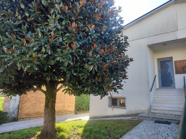 casa indipendente in vendita a Bagnacavallo