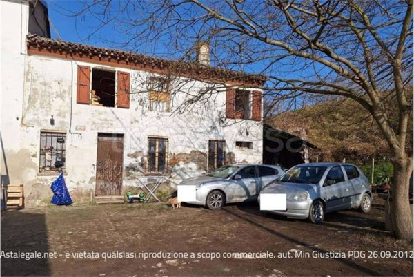 casa indipendente in vendita a Bagnacavallo in zona Villanova