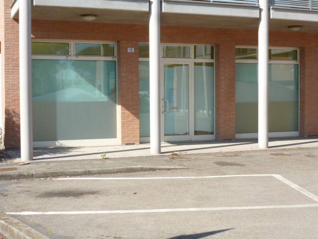 negozio in vendita a Bagnacavallo in zona Masiera
