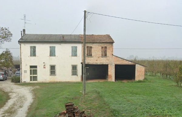 casa indipendente in vendita a Bagnacavallo