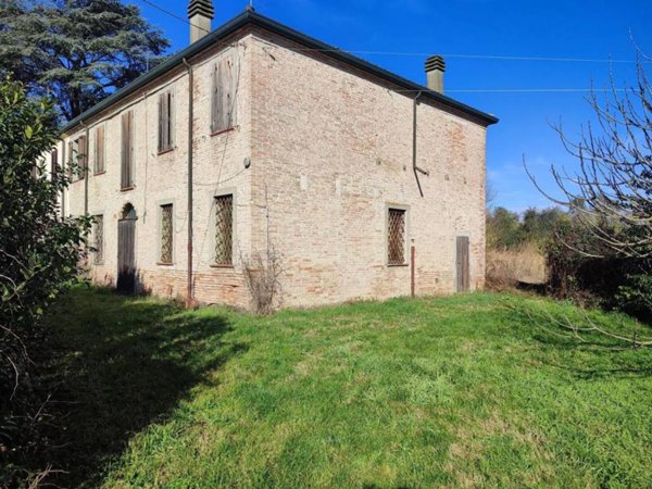 casa indipendente in vendita a Bagnacavallo