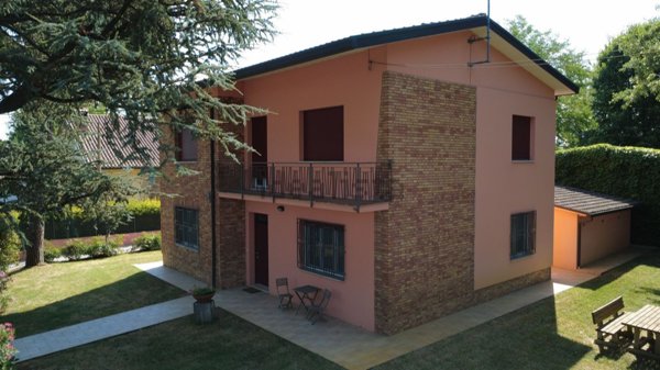 casa indipendente in vendita a Bagnacavallo