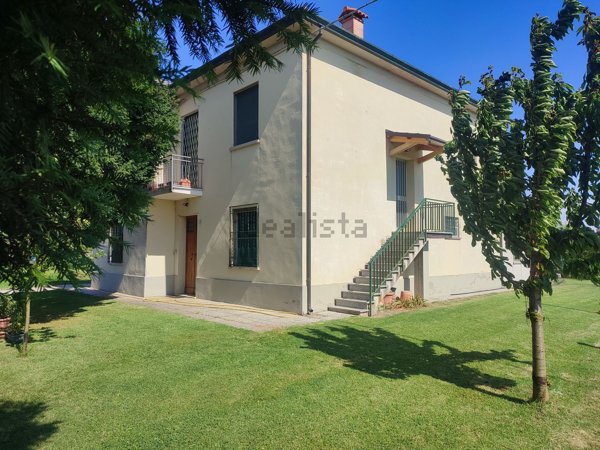 casa indipendente in vendita a Bagnacavallo