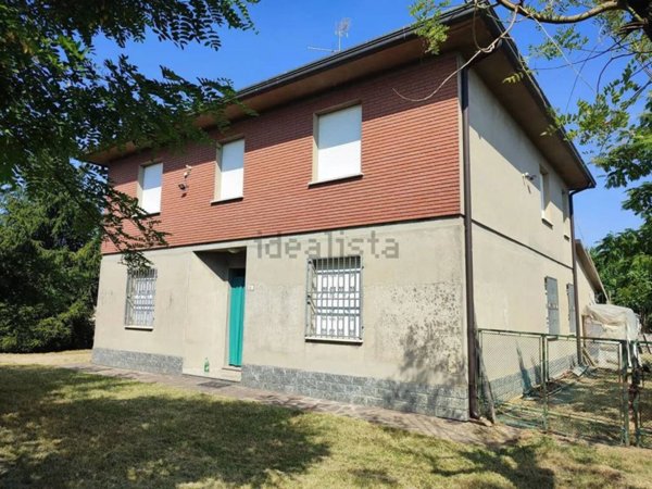 casa indipendente in vendita a Bagnacavallo