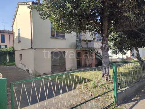 casa indipendente in vendita a Bagnacavallo