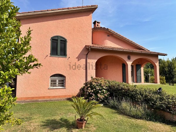casa indipendente in vendita a Bagnacavallo in zona Villanova