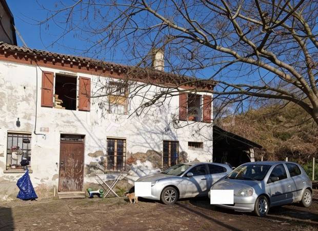 casa semindipendente in vendita a Bagnacavallo in zona Traversara