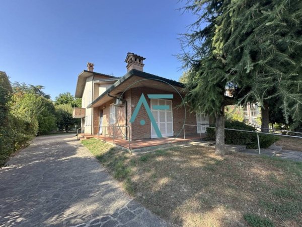 casa indipendente in vendita a Bagnacavallo in zona Villanova