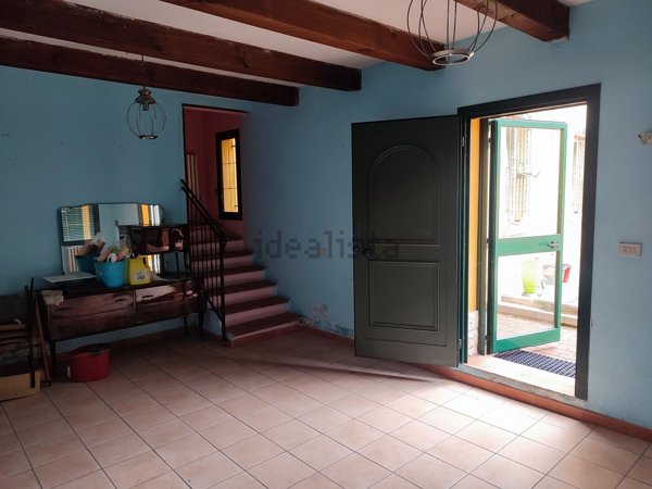 appartamento in vendita a Bagnacavallo in zona Villanova