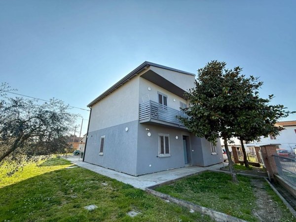 casa indipendente in vendita a Bagnara di Romagna in zona San Filippo