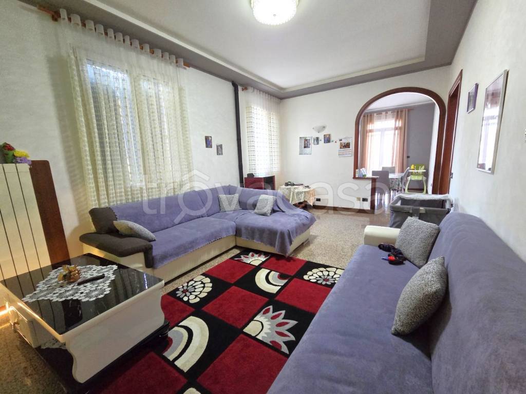 casa indipendente in vendita a Bagnara di Romagna