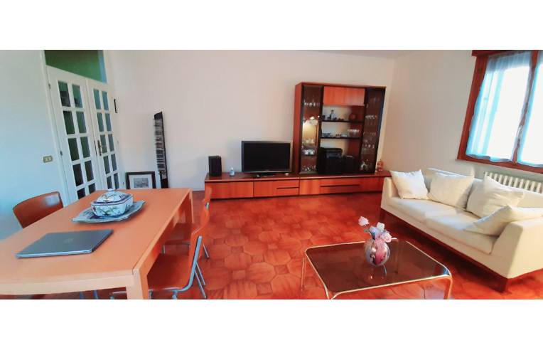 casa indipendente in vendita a Bagnara di Romagna