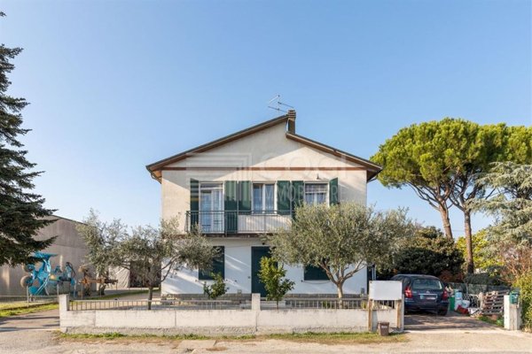 casa indipendente in vendita a Bagnara di Romagna