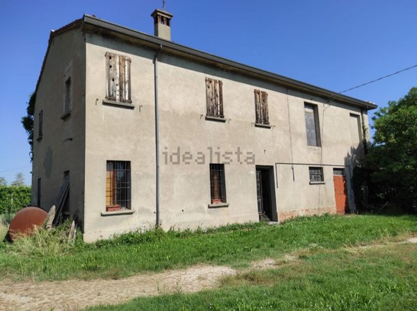 casa indipendente in vendita a Bagnara di Romagna