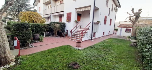 casa indipendente in vendita a Bagnara di Romagna
