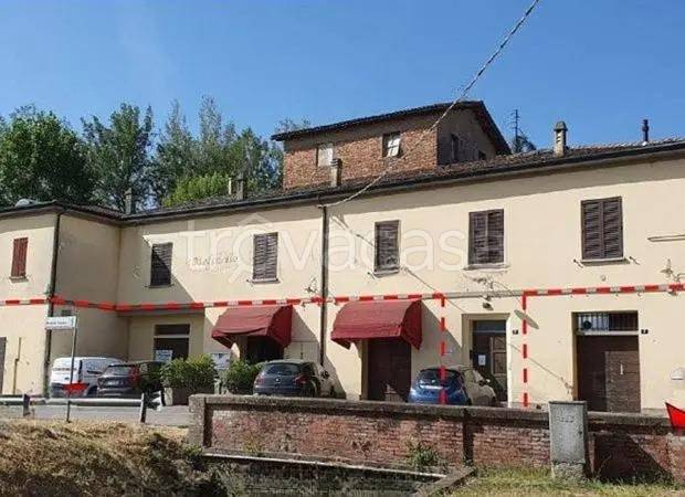 negozio in vendita a Bagnara di Romagna