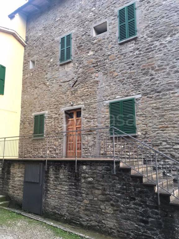 casa indipendente in vendita a Brisighella in zona Fognano