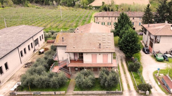 casa indipendente in vendita a Brisighella in zona Castellina