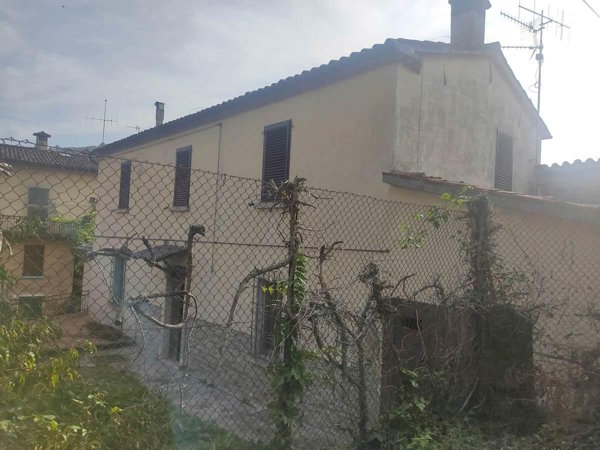 casa indipendente in vendita a Brisighella in zona Castellina