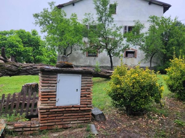 casa indipendente in vendita a Brisighella