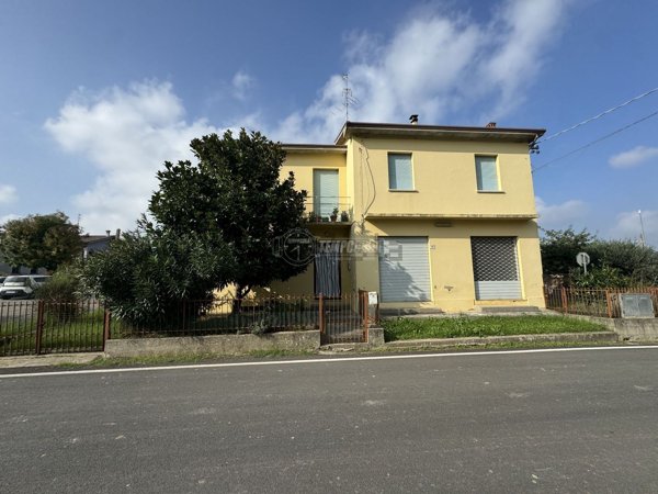 casa indipendente in vendita a Brisighella
